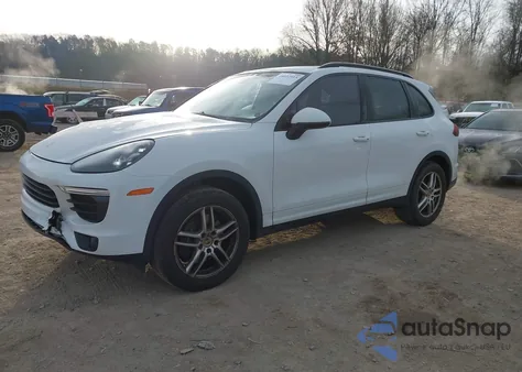 2016 Porsche Cayenne из США, поврежденный, VIN WP1AA2A22GLA09738